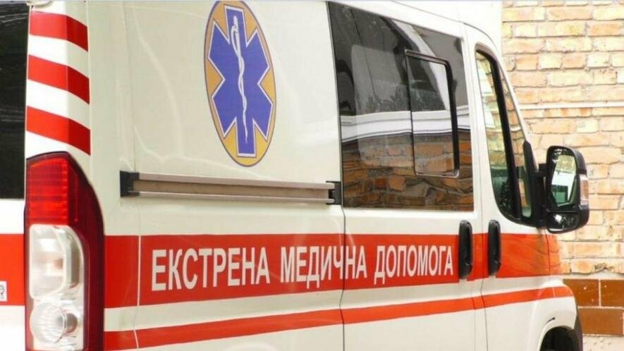 Транспортувати жінку з зайвою вагою допомогли медикам надзвичайники на Дніпропетровщині 