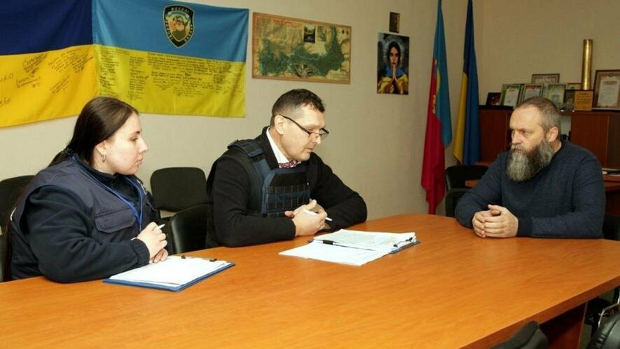 Ємності та системи очищення для води передали Нікопольському району благодійники