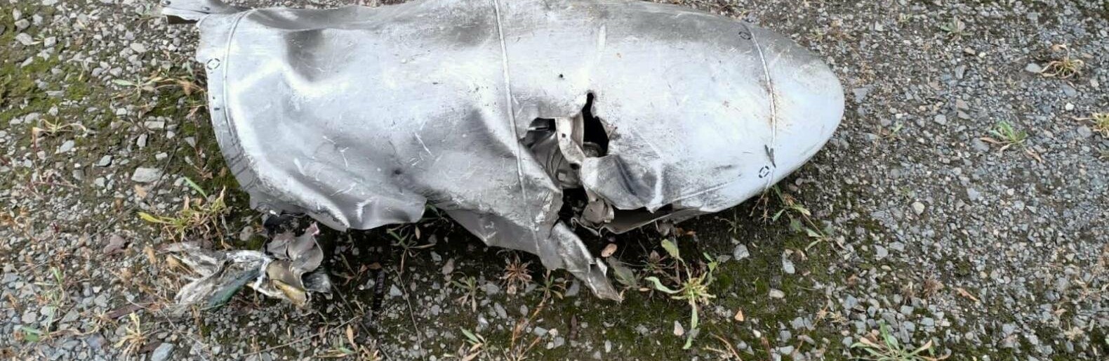 Поліція фіксує наслідки обстрілів промислового підприємства та об’єкта енергетичної інфраструктури у Криворізькому районі, - ФОТО