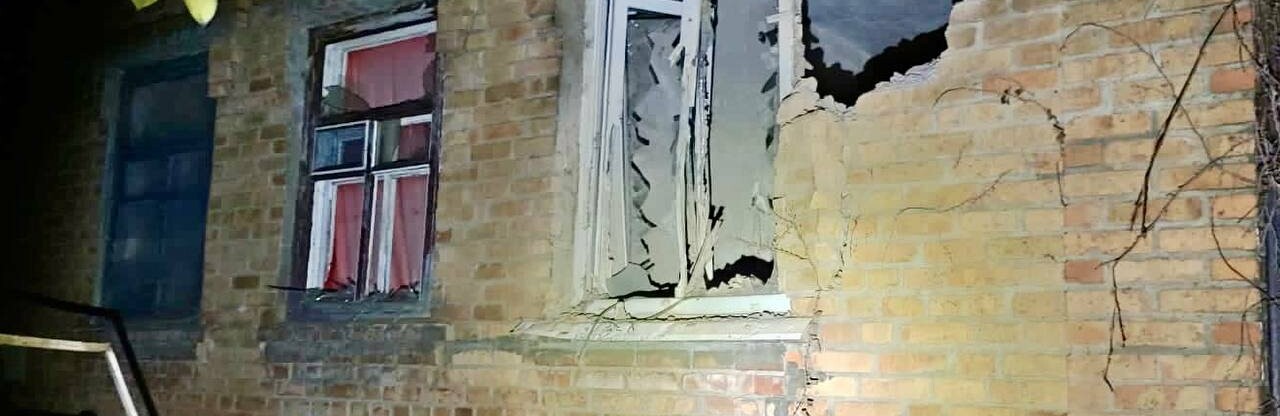 Шість обстрілів за ніч: росіяни знову тероризували Нікопольщину «Градами» та важкою артилерією, - ФОТО 