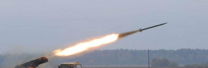 Вночі ворог ударив з “Ураганів” по Зеленодольській громаді Криворізького району, поранено 46-річного чоловіка
